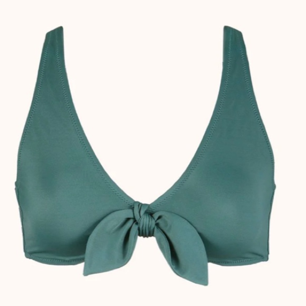 LIVELY plunge bralette bathing top